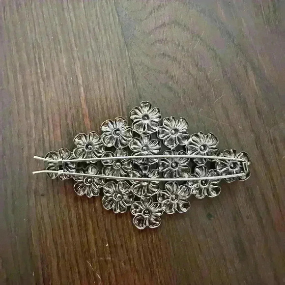 Vintage Hair Barrette with Tiny Floral Design - Picture 2 of 3
